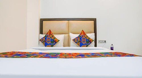 Гостиница Fabhotel The Grand Bella в Дели