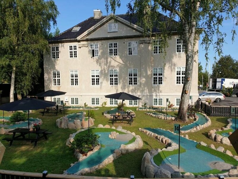 Гостиница Hotel Lillevang