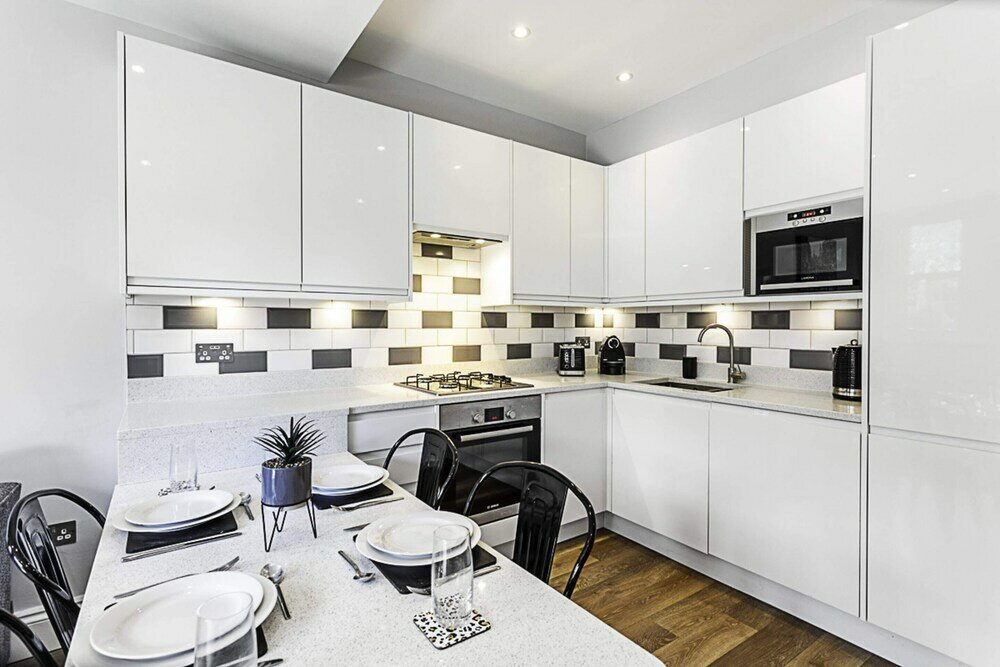 Фото Cozy 2 Bed Apartment in Chiswick