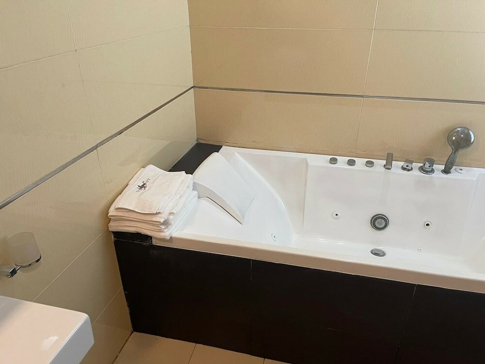 Фото Nigus House Ikoyi - 2 bedrooms Penthouse