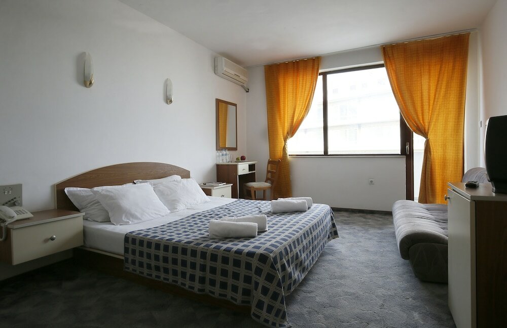 Фото отеля 3