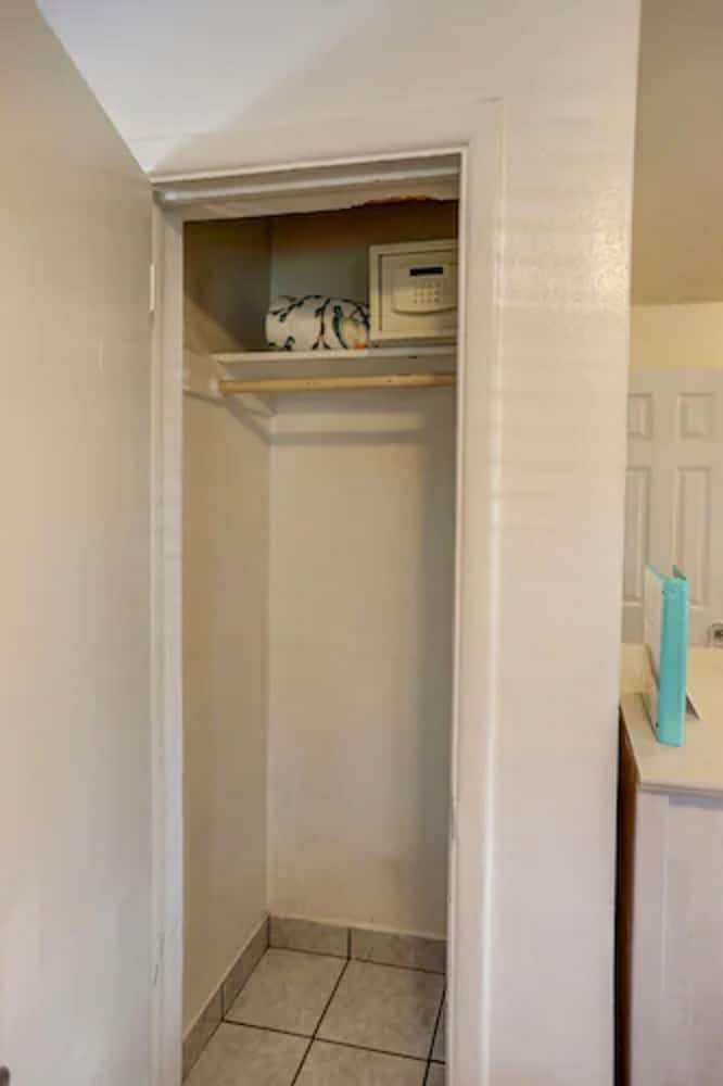 Фото Richard's Motel Extended Stay