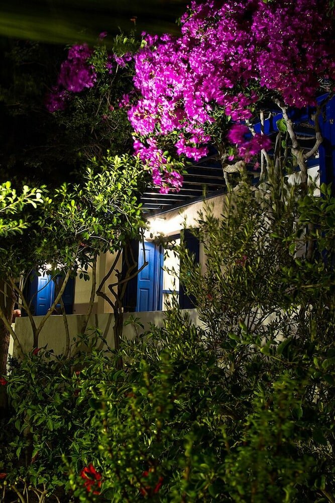 Фото Mathios Luxury Homes