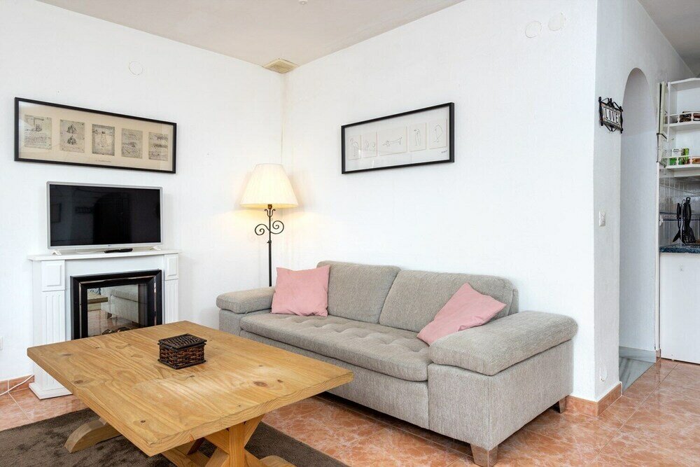 Фото Townhouse with Sea View in Benalmadena Ref 116