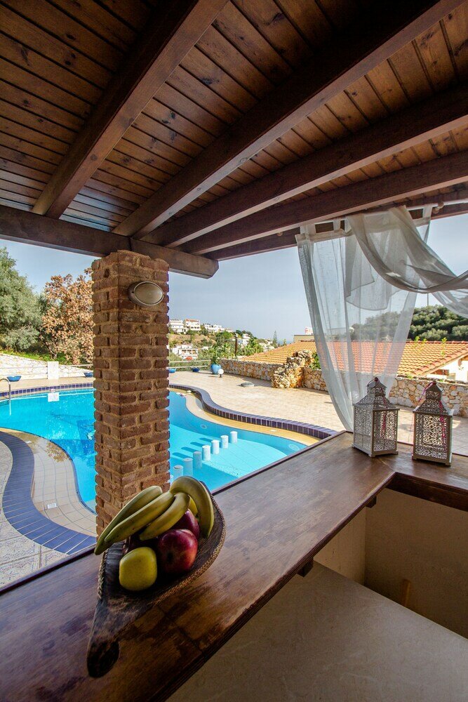 Фото Dream Lux Flat with Great Outdoor Pool & Parking