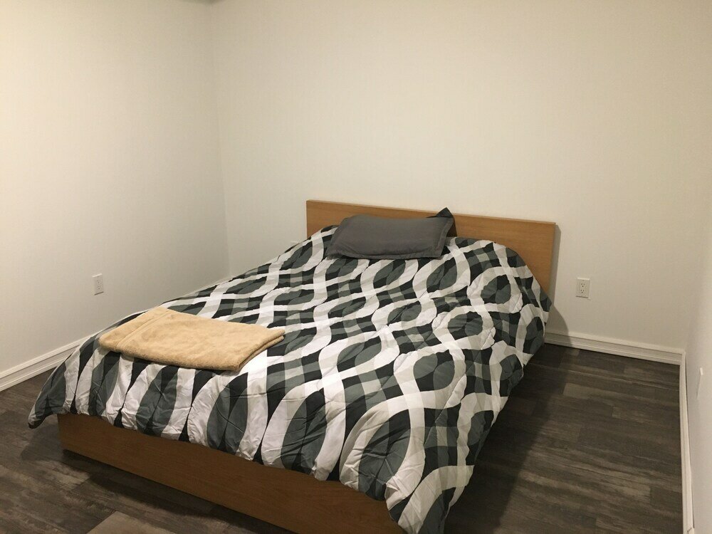 Фото Cottage Lakehouse Private 48 Acres