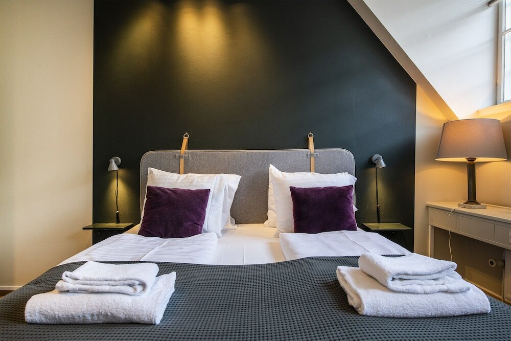 Фото By the Garden 2 - Into This Place