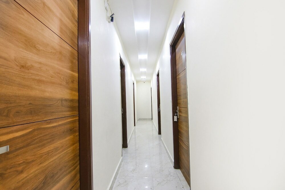 Фото Fabhotel Tarry Town