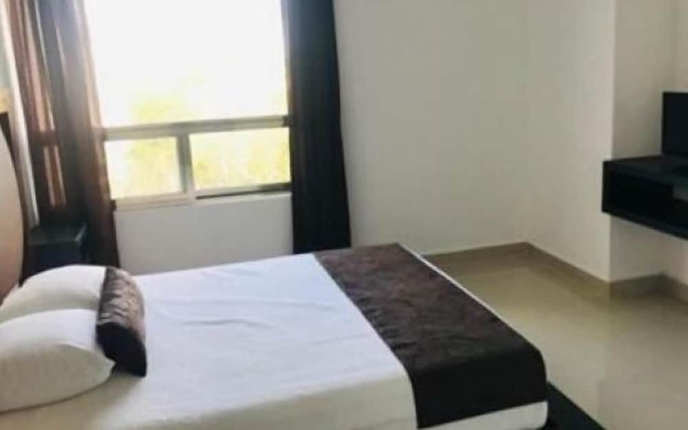 Фото Torres del Sol Cancún