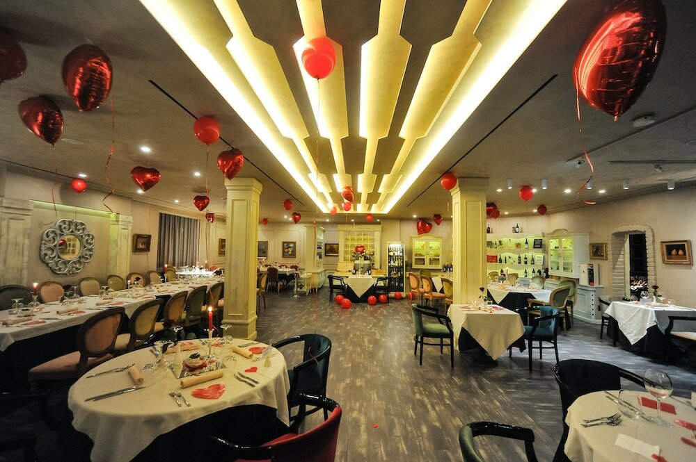 Фото Classic Hotel