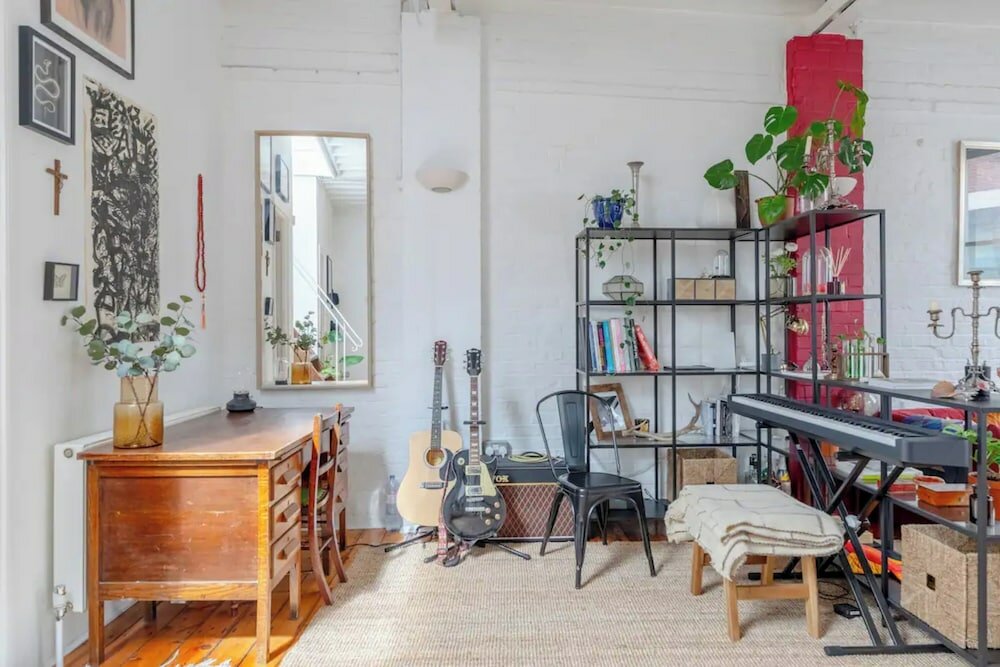 Фото Stylish & Spacious 1bd Flat - Dalston