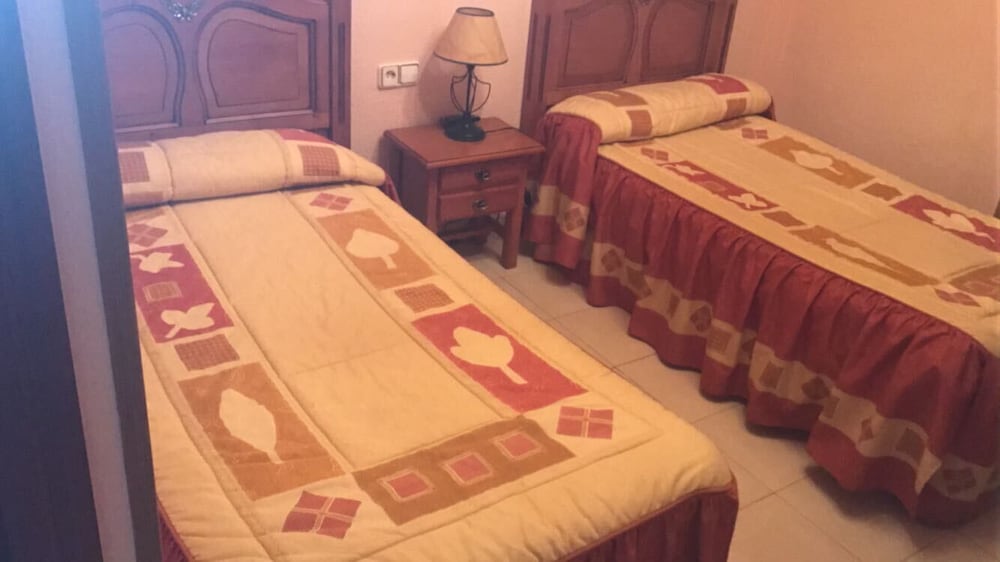 Фото Hostal Mónica