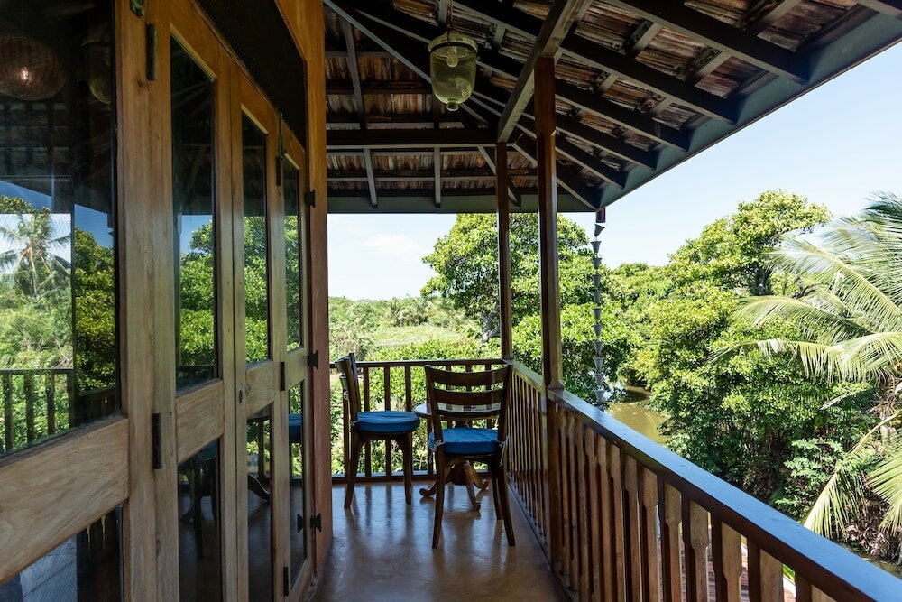 Фото DCanal House