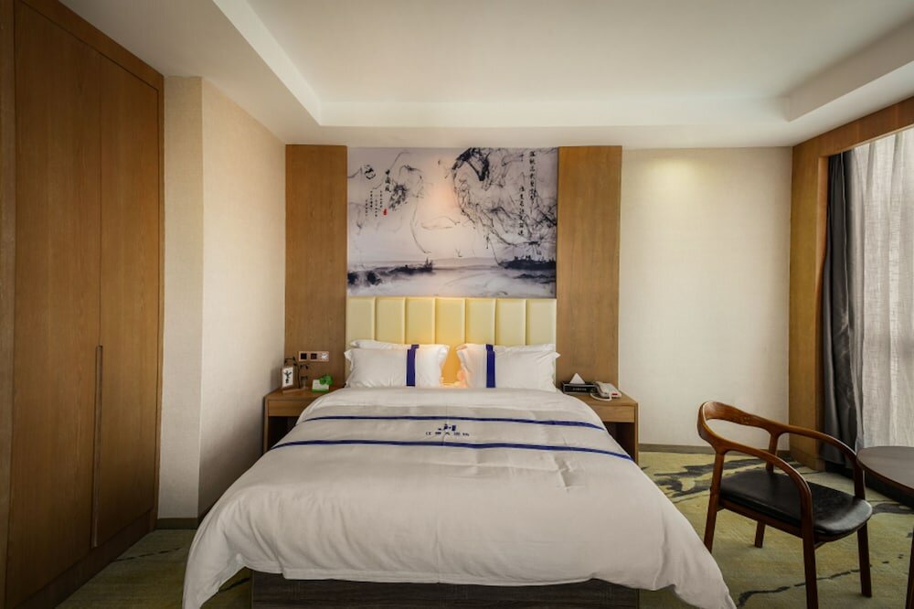 Фото Guiyang Jianghao Grand Hotel