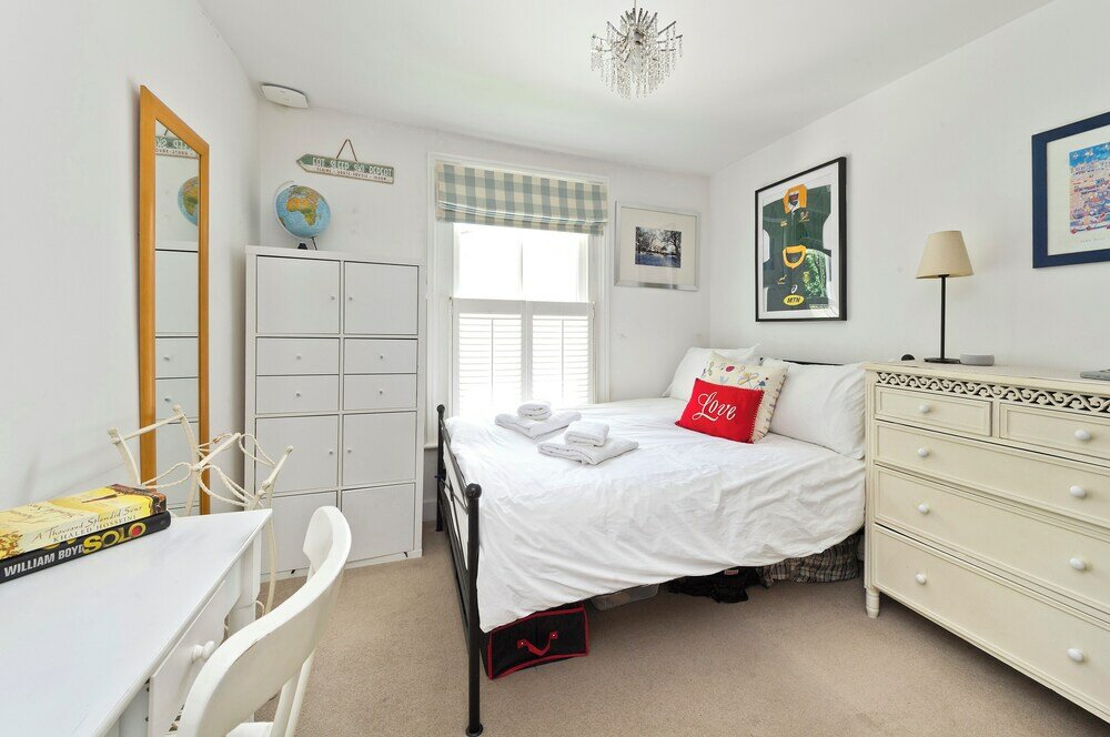 Фото Family Home in Battersea by Underthedoormat