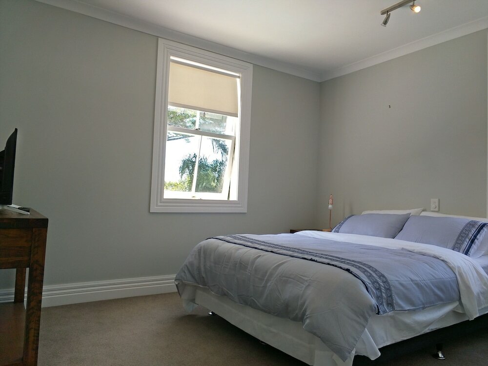 Фото Western Springs Villa