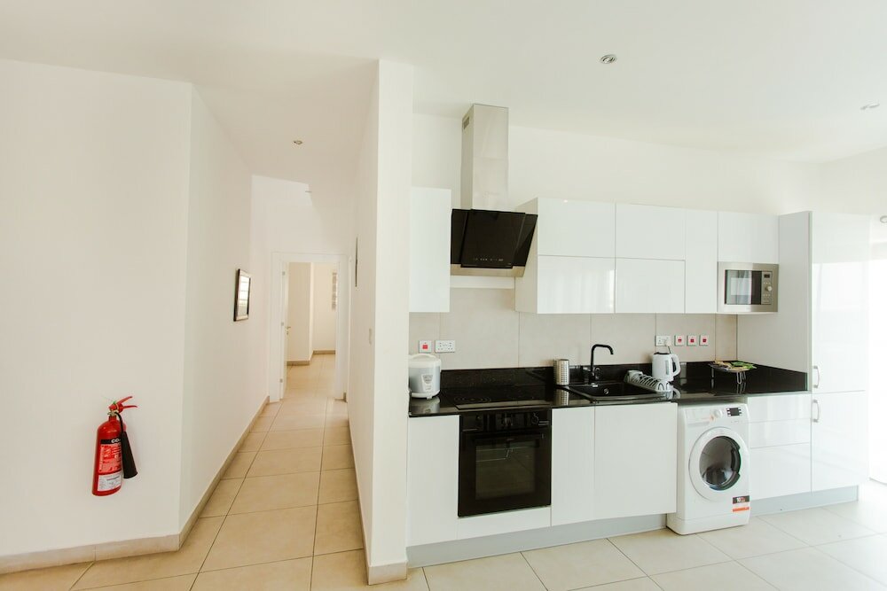 Фото Accra Luxury Apartments at Pine Court