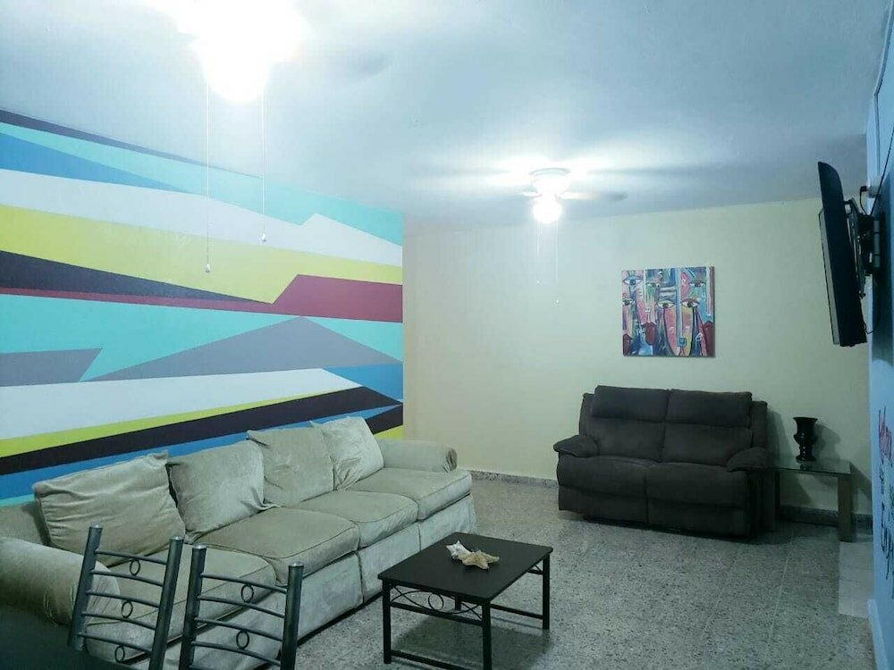 Фото Royal Honey Hostel