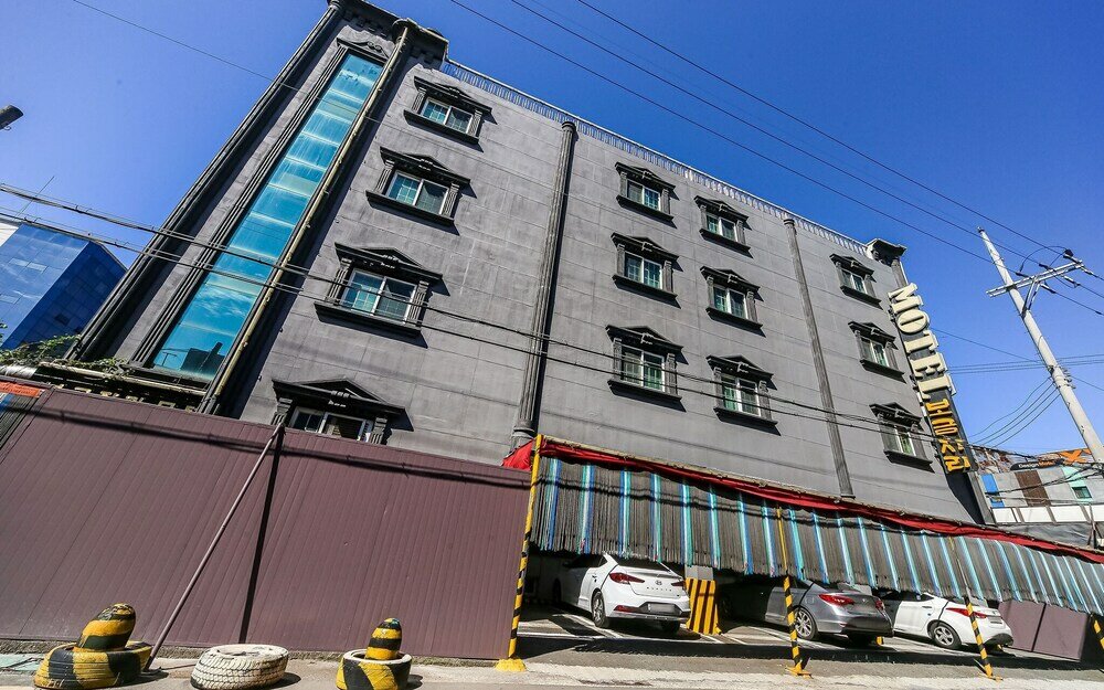 Фото отеля 3