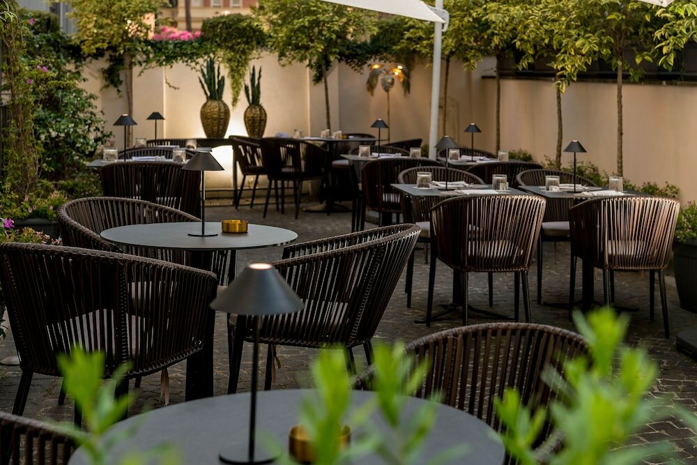 Фото Hotel La Ville