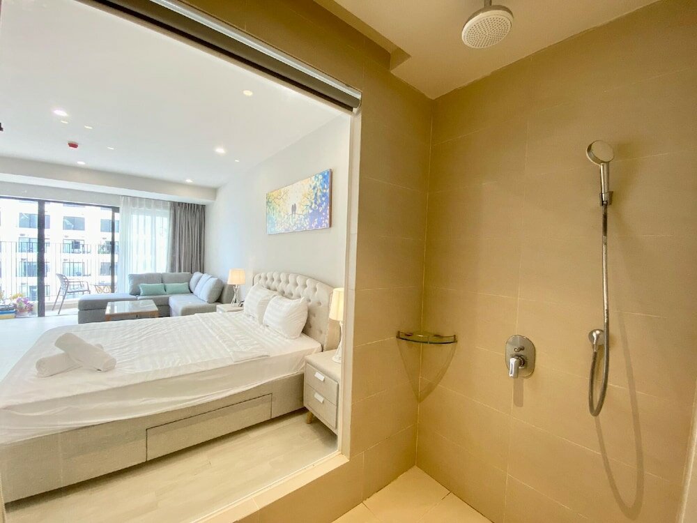 Фото Wise Stay Gold Coast Nha Trang