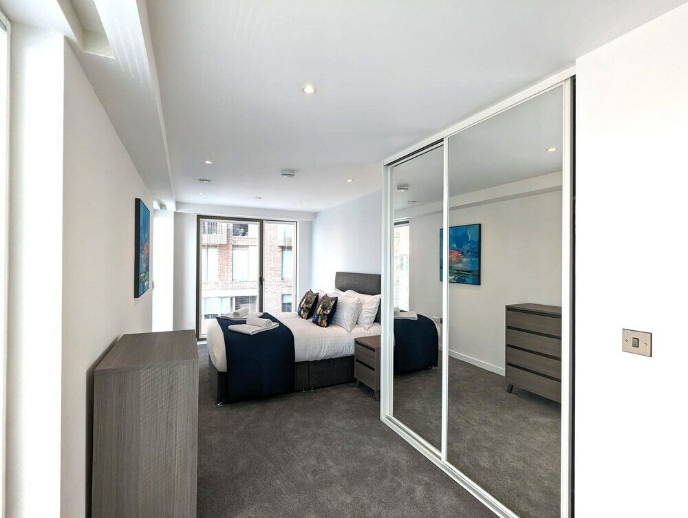 Фото Manchester Townhouses by Charles Hope