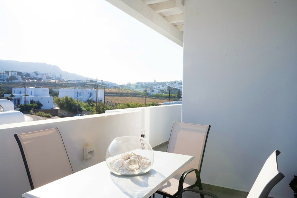 Фото Mykonos Dot Apartments