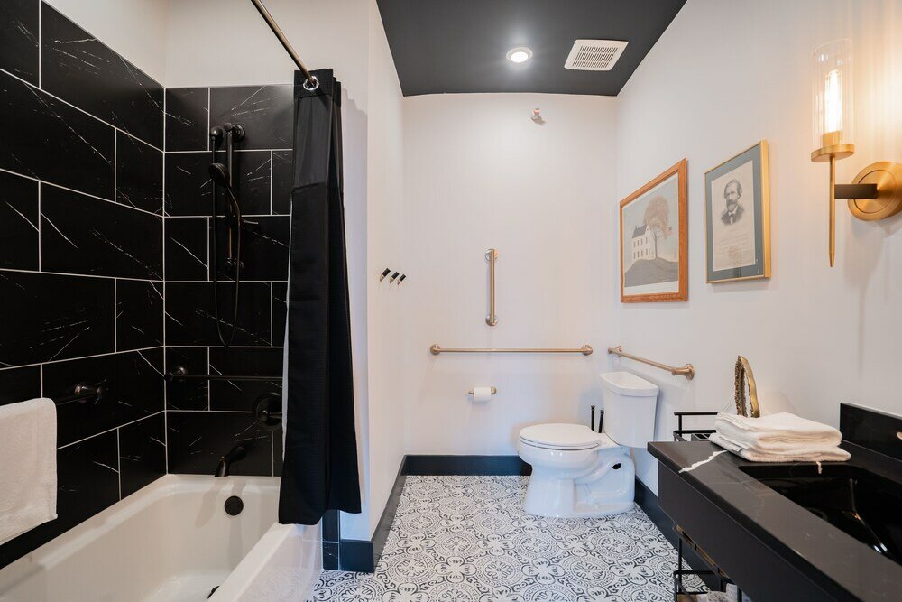 Фото Pickle Factory Hotel