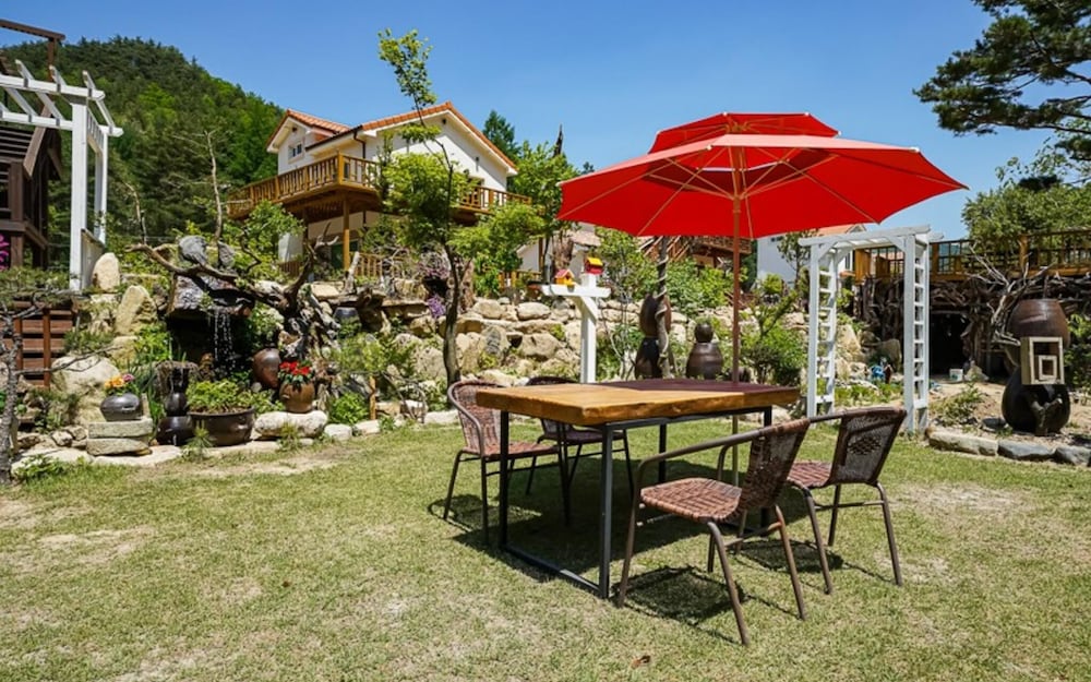 Фото Jeongseon Solmi Pension