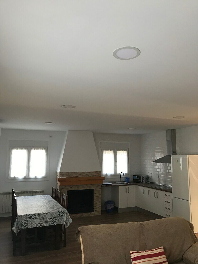 Фото Casa Rural Alonso Quijano 2