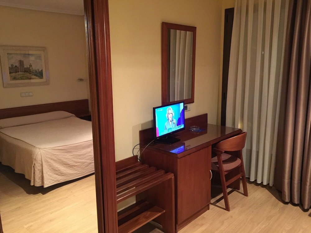 Фото Hotel Ele Acueducto