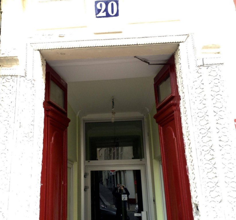 Фото Hôtel Azur Montmartre