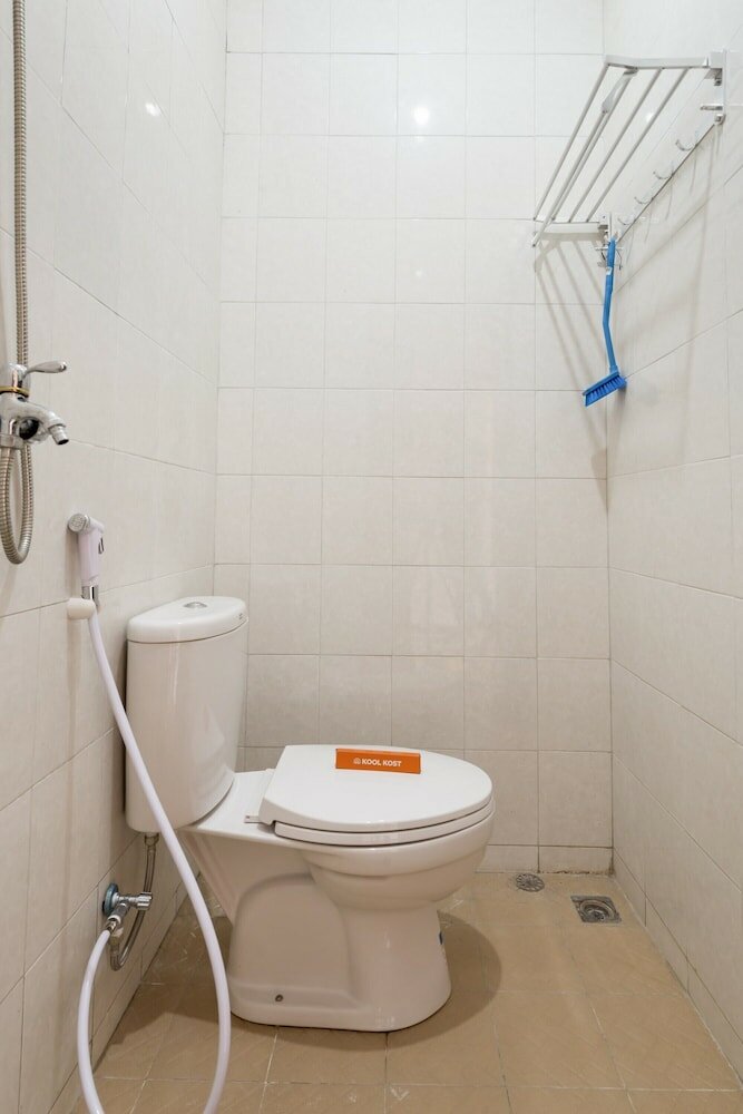 Фото KoolKost Syariah near Upn Veteran