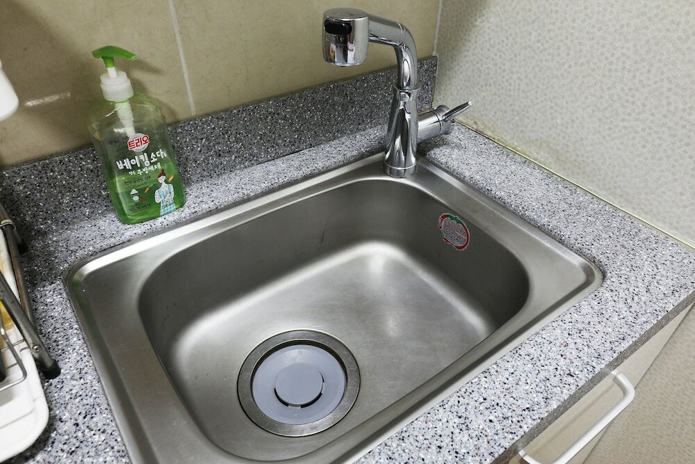 Фото Ace Family Hotel