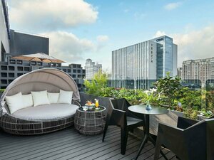 Гостиница Novotel Yangzhou Slender West Lake