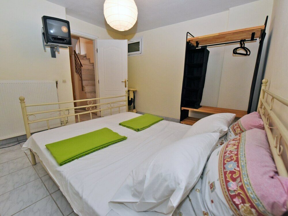 Фото Demi Maisonette