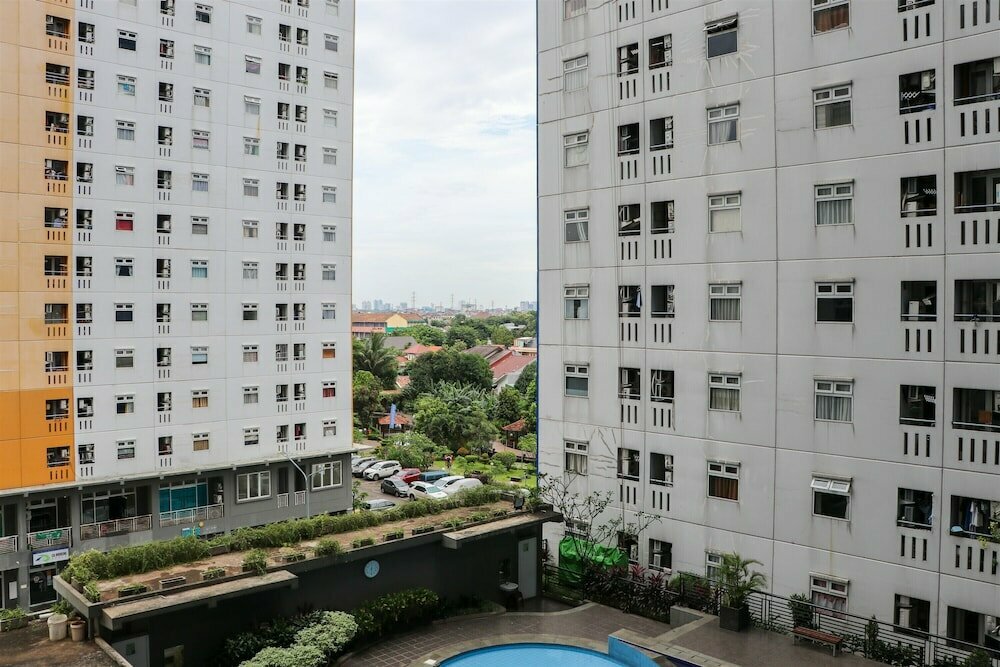Hotel Fully Furnished and Comfortable 2br Green Pramuka Apartment, Jakarta, photo