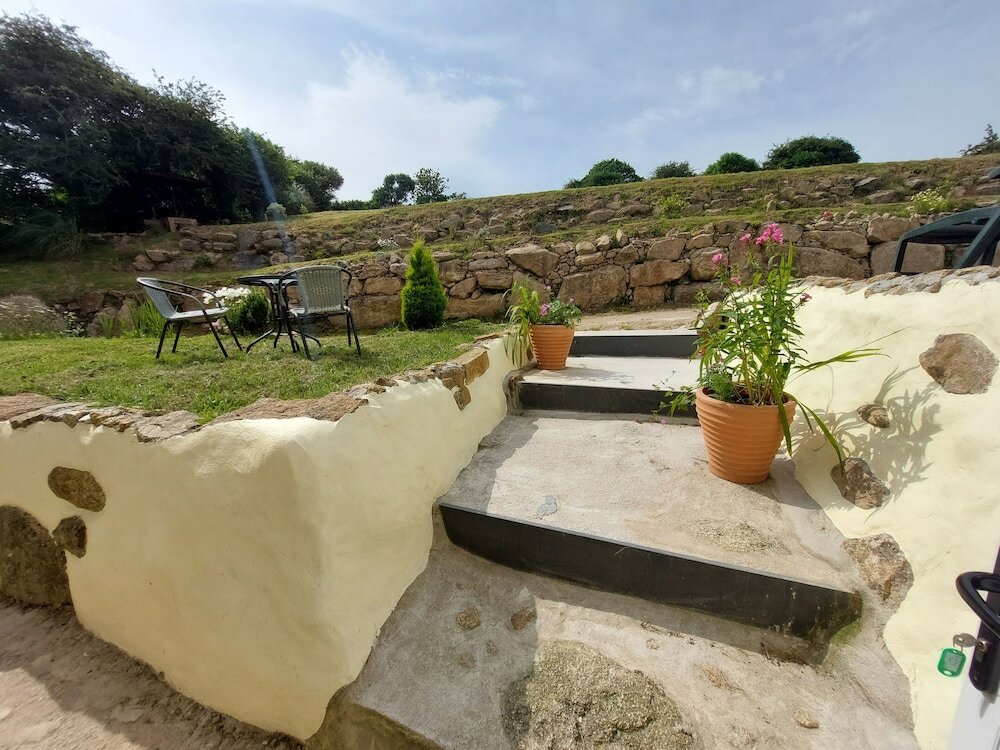 Фото Wesley House Holiday Cottages