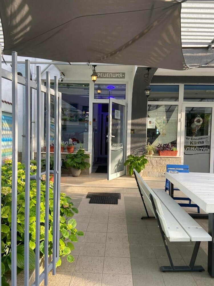 Фото Отель Lilia 2