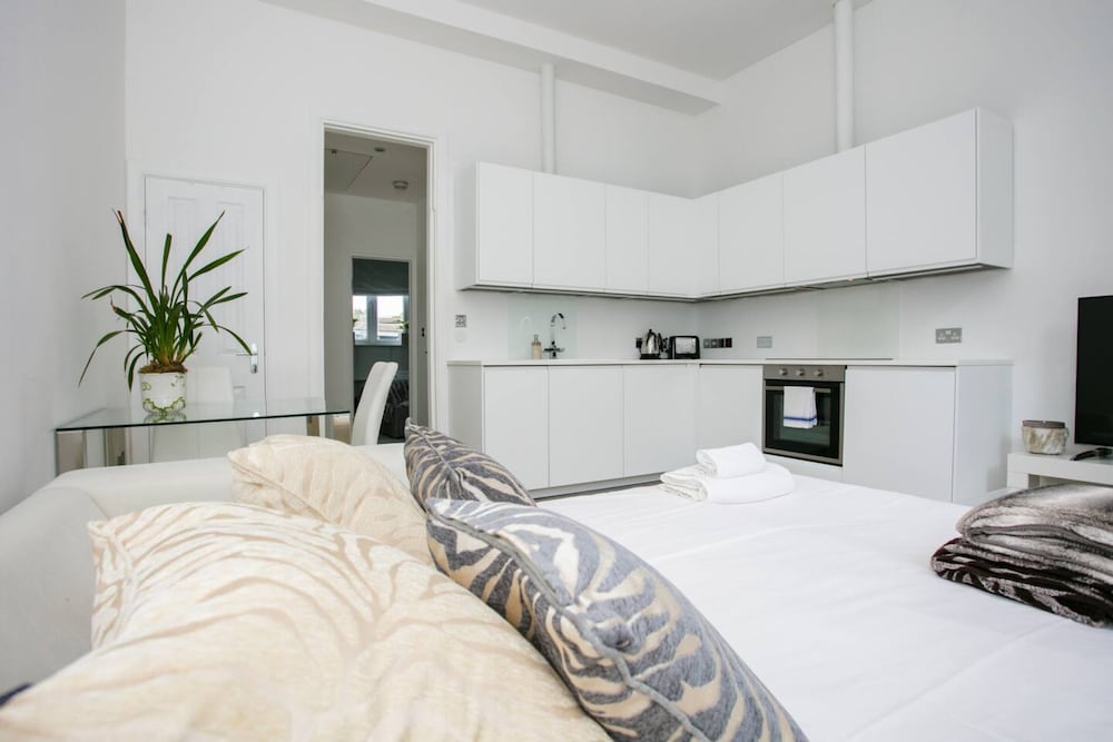 Фото Pristine & Lavish 1bd Flat - Paddington