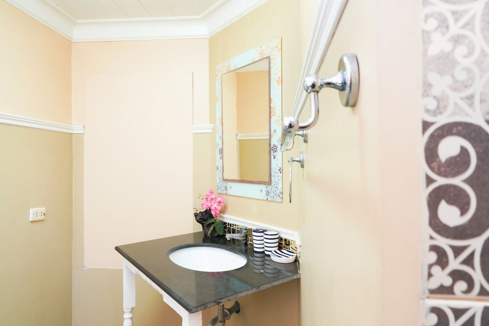 Фото Guesthouse Phuket Airport