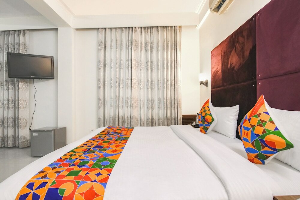 Фото Fabhotel Rivlet Inn