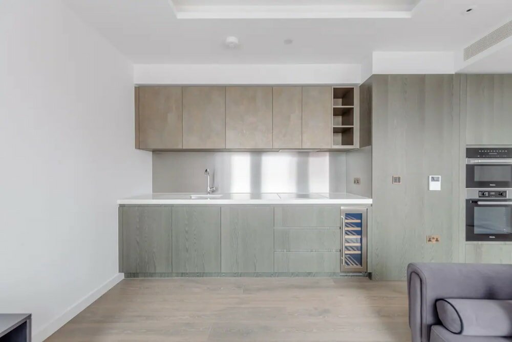 Фото Luxurious 1bd Flat by the River - Vauxhall