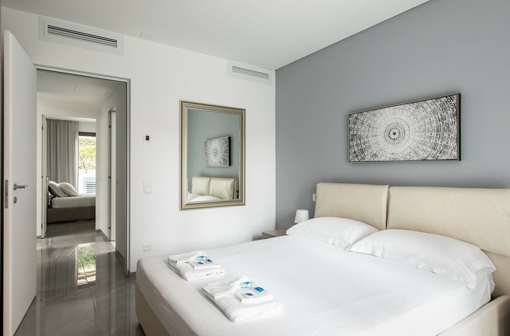 Фото Promenade Apartments