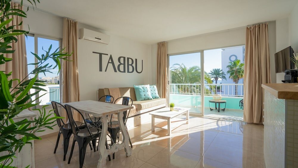 Фото Tabbu Ibiza Apartments