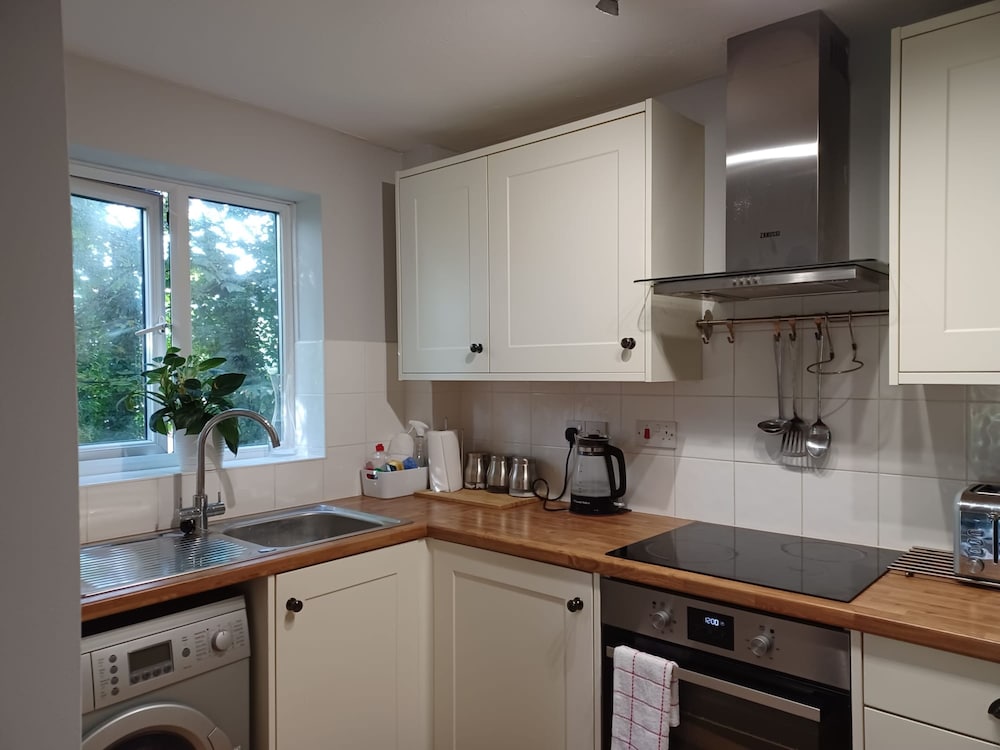 Фото White Door Malt-Huku Kwetu