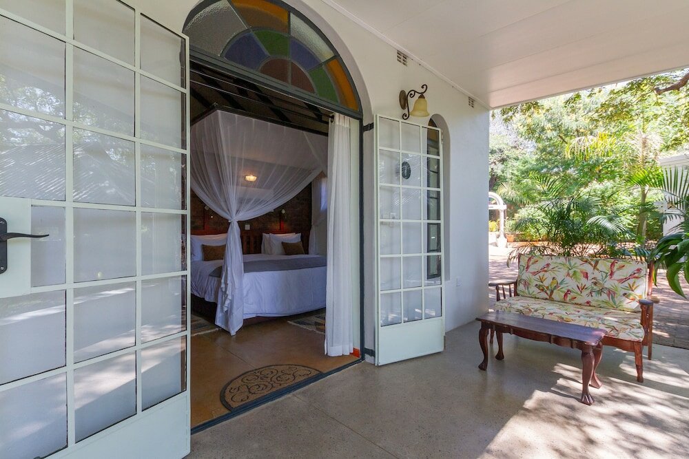 Фото The Courtney Lodge