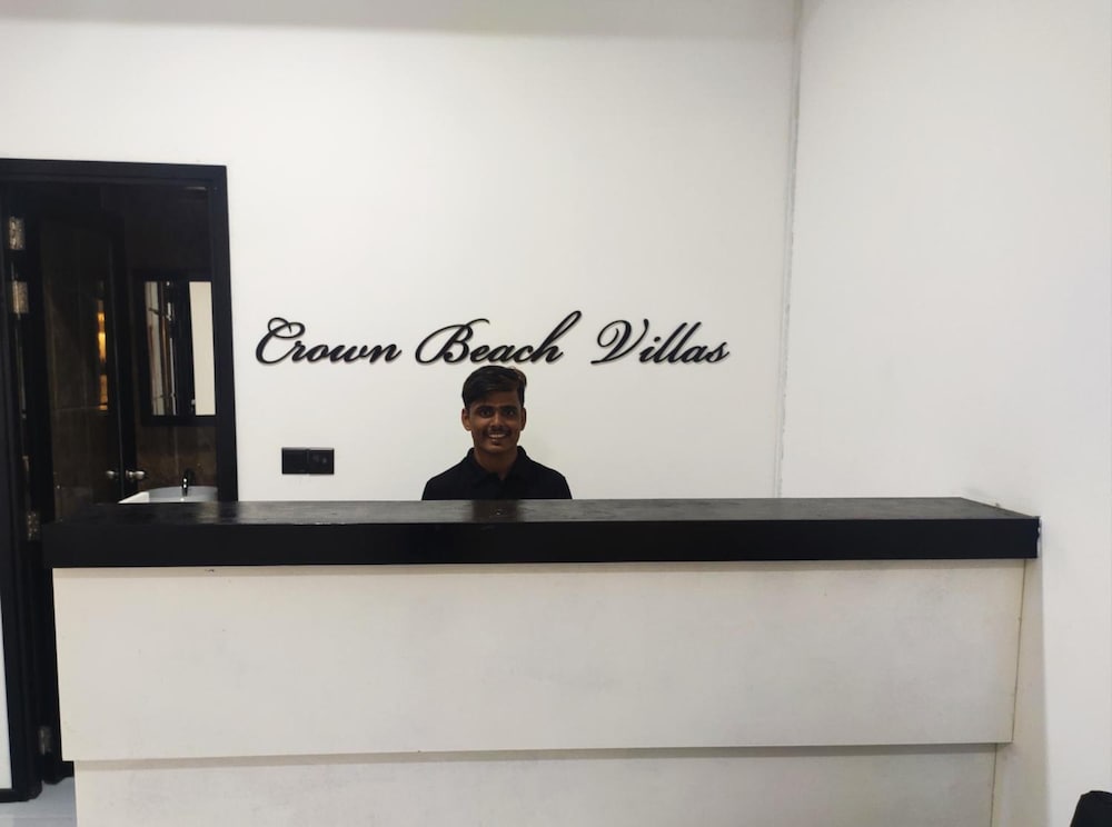Фото Crown Beach Villas