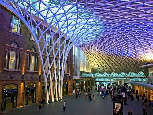 Внешний вид отеля DoubleTree by Hilton London Angel Kings Cross в Лондоне, фото 2