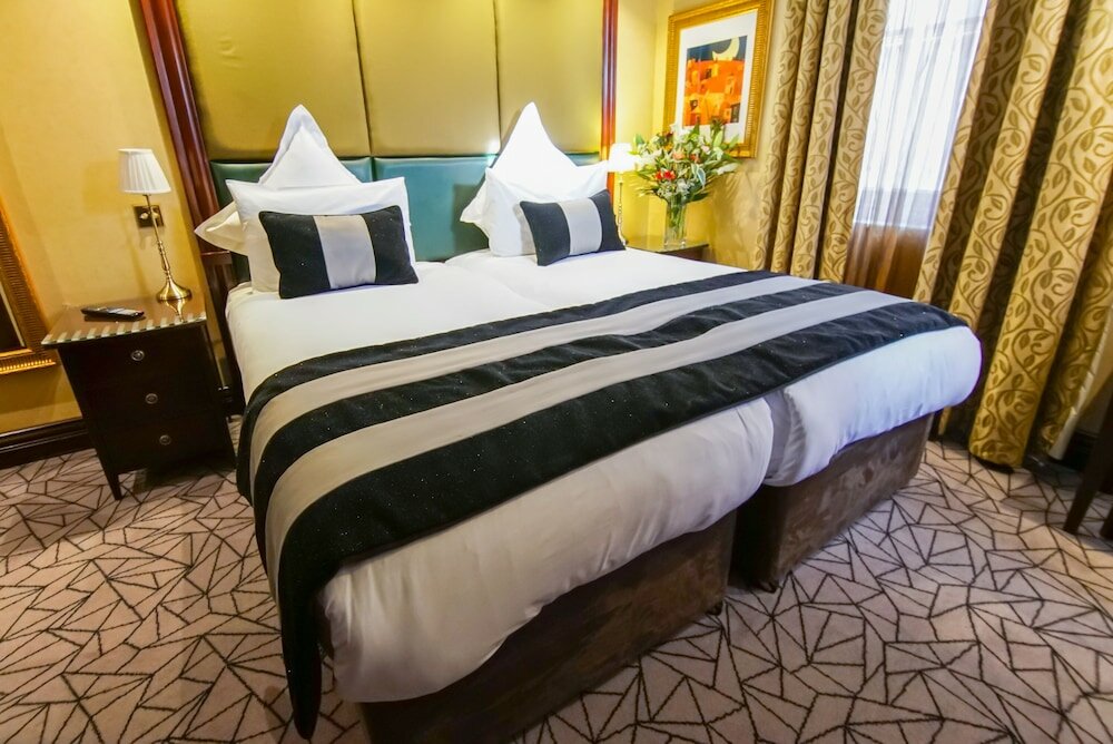 Фото Hyde Park International